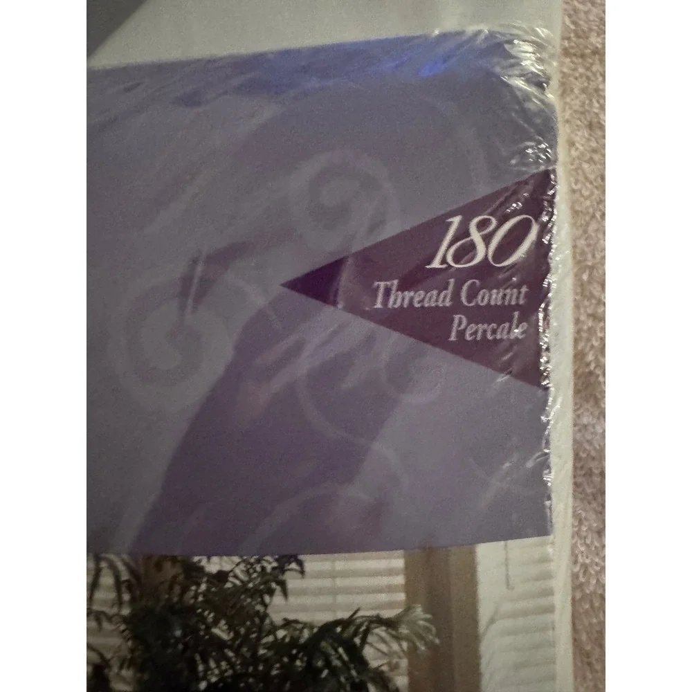 Jubilee Lot of (2) Twin Fitted Sheet White 180 Thread Count Percale Made in USA